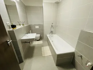 Prodej bytu 2+kk, Praha - Ruzyně, Huppnerova, 53 m2