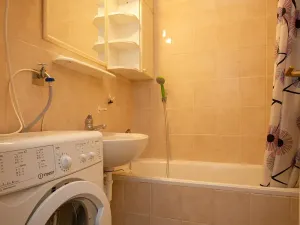 Pronájem bytu 2+kk, Praha - Břevnov, Dusíkova, 34 m2