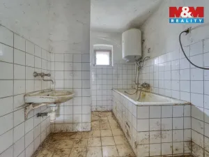 Prodej rodinného domu, Chocenice - Zhůř, 145 m2