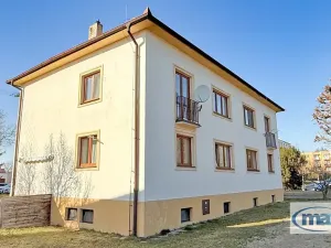 Pronájem bytu 2+1, Holice, Holubova, 64 m2