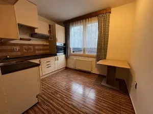 Pronájem bytu 2+1, Nový Vestec, Na Spořilově, 60 m2