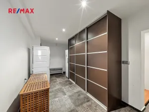 Prodej vily, Praha - Klánovice, Zádražanská, 330 m2