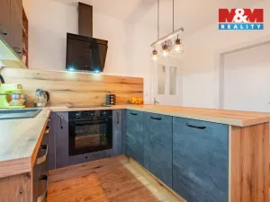 Prodej bytu 3+1, Vyšší Brod, Poschoďová, 92 m2