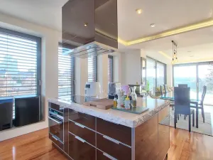 Prodej bytu 3+kk, Praha - Podolí, Jeremenkova, 115 m2