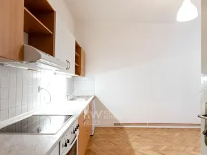 Pronájem bytu 3+1, Praha - Vršovice, Kodaňská, 115 m2