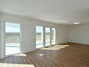 Prodej rodinného domu, Slaný, 156 m2