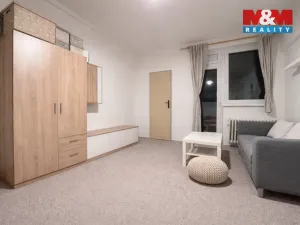 Pronájem bytu 1+1, Hradec Králové - Pražské Předměstí, Gočárova třída, 37 m2