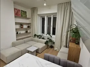 Pronájem bytu 2+kk, Praha - Žižkov, Žerotínova, 45 m2