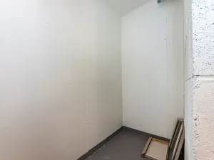 Pronájem bytu 1+kk, Praha - Záběhlice, Klapálkova, 31 m2