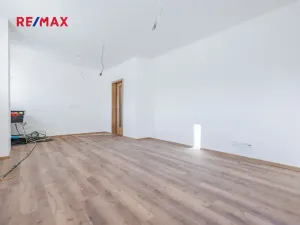 Prodej bytu 2+kk, Svoboda nad Úpou, Nádražní, 56 m2