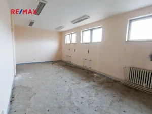 Prodej obchodního prostoru, Město Albrechtice, Míru, 1427 m2