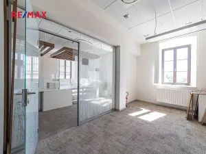 Prodej obchodního prostoru, Králíky, 5. května, 519 m2