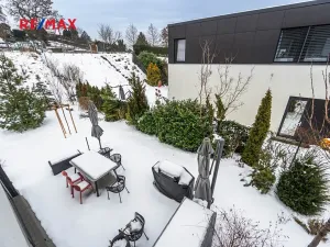 Pronájem vily, Praha - Lysolaje, 150 m2