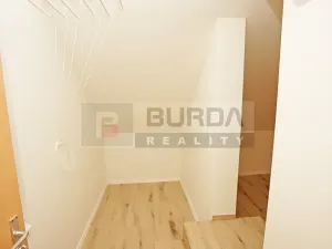 Pronájem bytu 2+kk, Neratovice, 41 m2