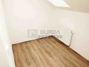 Pronájem bytu 1+kk, Neratovice, 25 m2