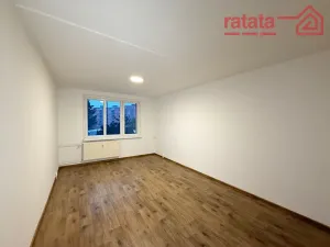 Pronájem bytu 2+1, Chomutov, Růžová, 60 m2