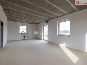 Prodej rodinného domu, Lužná, Jižní, 165 m2