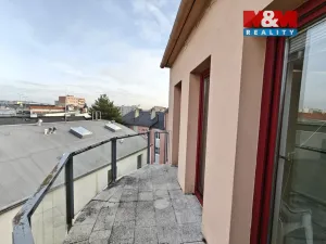 Pronájem bytu 2+kk, Opava - Město, Dolní náměstí, 94 m2