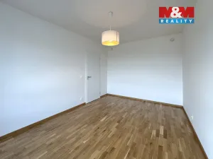 Pronájem bytu 2+kk, Praha - Modřany, Kolmanova, 57 m2