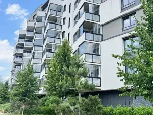 Pronájem bytu 2+kk, Praha, Lovosická, 58 m2