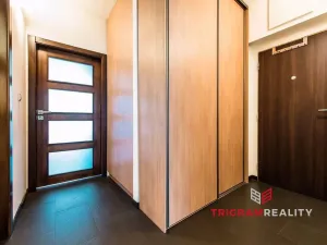 Prodej bytu 2+kk, Hradec Králové, Pouchovská, 54 m2