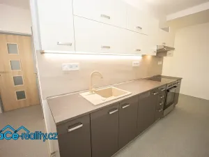 Pronájem bytu 3+1, Rychnov nad Kněžnou, Na Trávníku, 78 m2