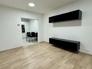 Prodej bytu 2+1, Rosice, Na Vyhlídce, 50 m2