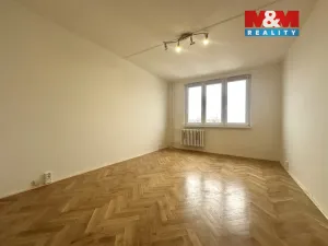 Pronájem bytu 3+1, Klášterec nad Ohří - Miřetice u Klášterce nad Ohří, 17. listopadu, 76 m2