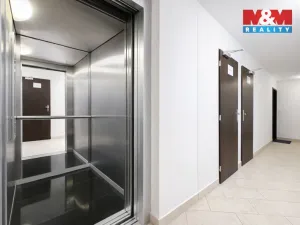 Prodej bytu 2+kk, Praha, Lošáková, 67 m2