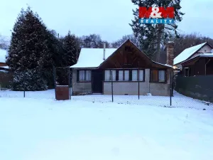 Prodej chaty, Káraný, 43 m2