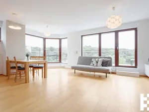 Pronájem bytu 3+kk, Praha - Hloubětín, Nademlejnská, 92 m2