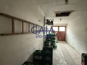 Prodej obchodního prostoru, Třeboň, 124 m2