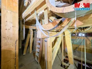 Prodej rodinného domu, Machov, 268 m2