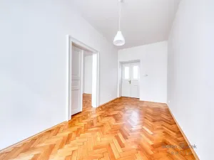 Pronájem bytu 3+kk, Praha - Holešovice, Šimáčkova, 60 m2