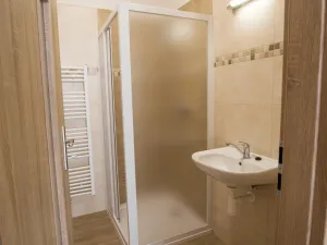 Pronájem bytu 1+kk, Jindřichův Hradec - Jindřichův Hradec I, nám. Míru, 30 m2