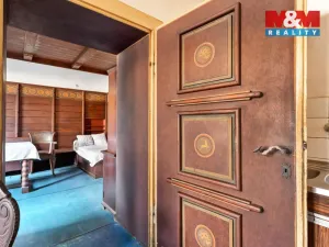 Prodej bytu 2+1, Hejnice, 72 m2