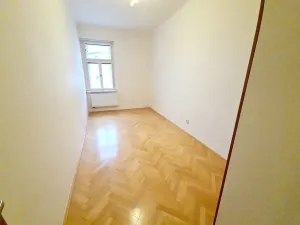 Pronájem bytu 2+kk, Praha - Vinohrady, Koubkova, 65 m2