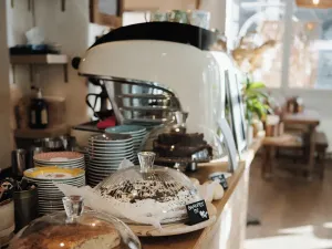 Pronájem obchodního prostoru, Praha - Žižkov, Husitská, 120 m2