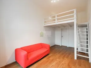 Pronájem bytu 2+kk, Praha - Žižkov, Ondříčkova, 44 m2