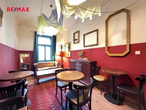 Pronájem obchodního prostoru, Praha - Bubeneč, Šmeralova, 41 m2