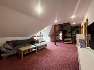 Pronájem bytu 2+1, Praha - Břevnov, Hošťálkova, 98 m2