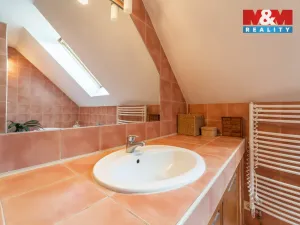 Prodej rodinného domu, Benecko, 224 m2