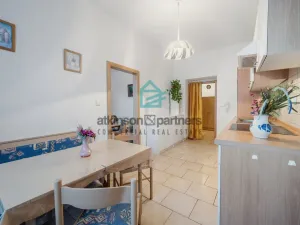 Prodej rodinného domu, České Budějovice - České Budějovice 7, Komenského, 180 m2