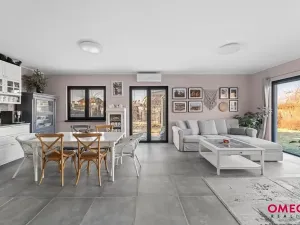 Prodej rodinného domu, Sulice, K Hájku, 212 m2