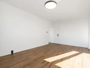 Prodej bytu 2+1, Chomutov, Kamenný vrch, 58 m2