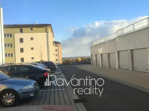 Pronájem garáže, Šlapanice, Brněnská Pole, 18 m2