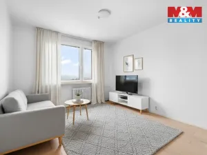 Prodej bytu 1+1, Ústí nad Labem - Severní Terasa, Kmochova, 33 m2