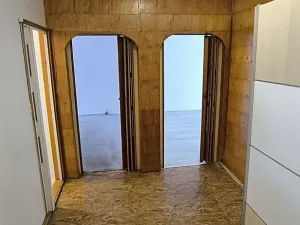 Prodej bytu 2+1, Cheb, Stavbařů, 63 m2