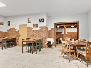 Prodej restaurace, Příšovice, 300 m2
