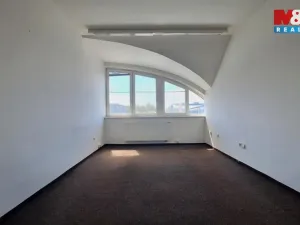 Prodej kanceláře, Hradec Králové - Slezské Předměstí, Vážní, 290 m2